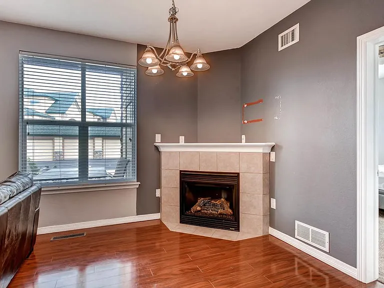 7222 S Blackhawk St #1 — Photo 14