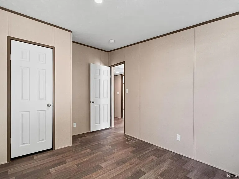 720 4th St #34 — Photo 17