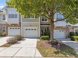 5903 Chivalry Ct, Raleigh, NC 27612