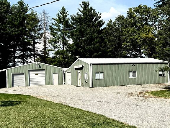5th image of 654 County Road 1100 N