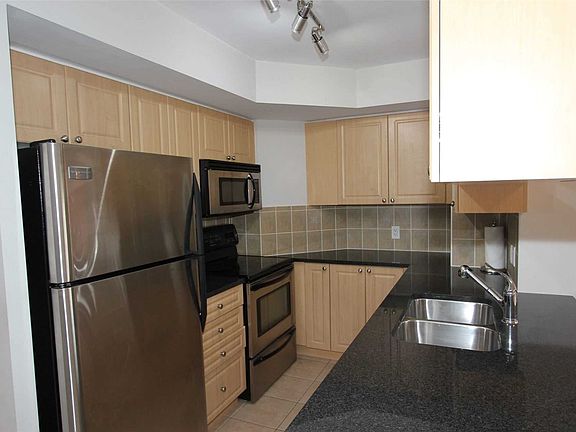 5th image of 2365 Central Park Dr #612