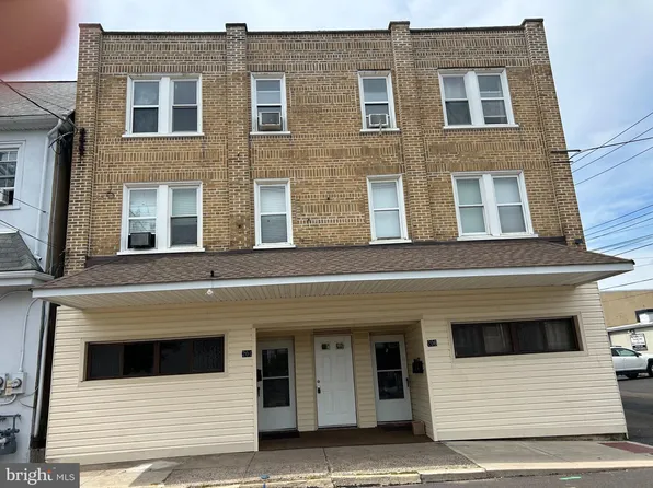 206 Courtland St APT 1, Lansdale, PA 19446