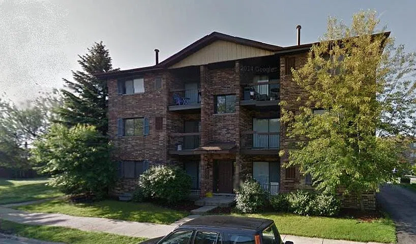 2 bed, 1100 sqft, $1,950 — Photo 1