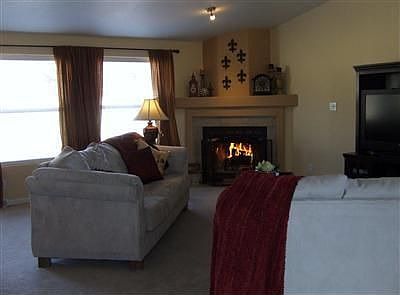 Great Room & Fireplace