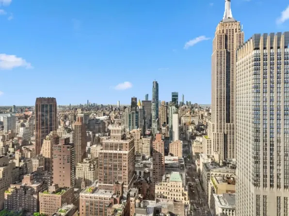 425 5th Avenue image 1 of 8