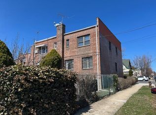 16726 Northern Blvd, Flushing, NY 11358