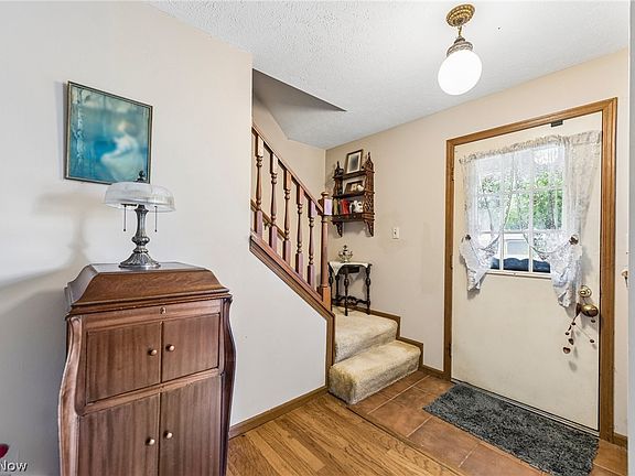 2nd image of 4905 Jody Lynn Dr
