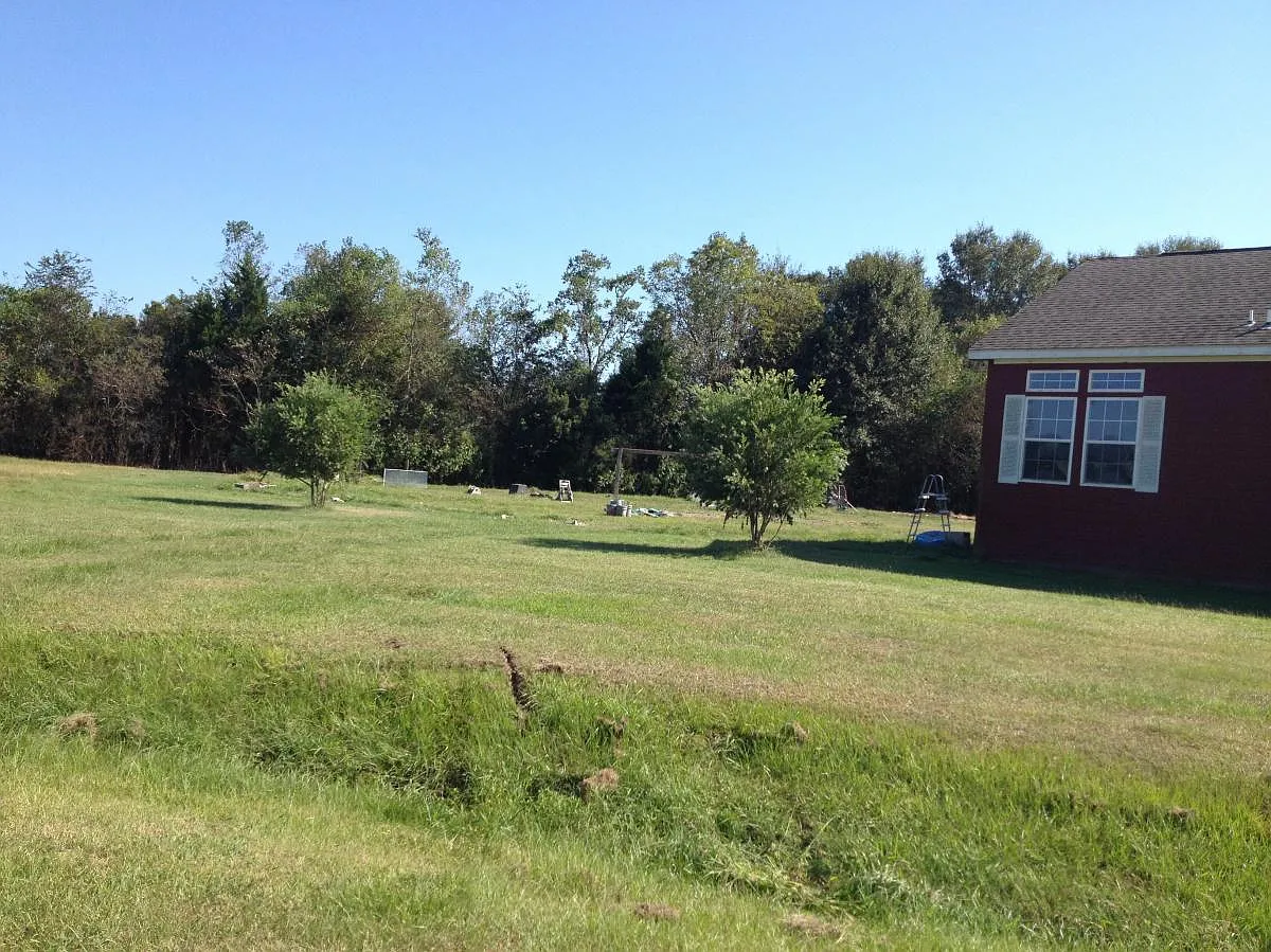 3 bed, 2151 sqft, $1,600 — Photo 3