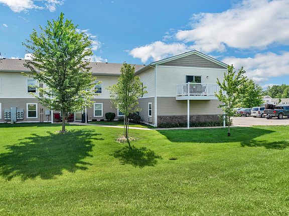 3rd image of 6119 E Fieldstone Hills Dr SE Unit 8