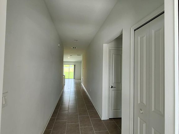 3rd image of 1191 Pomelo St