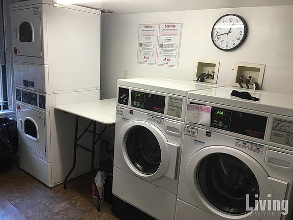 3rd image of 263 Pleasant Ave APT 2B