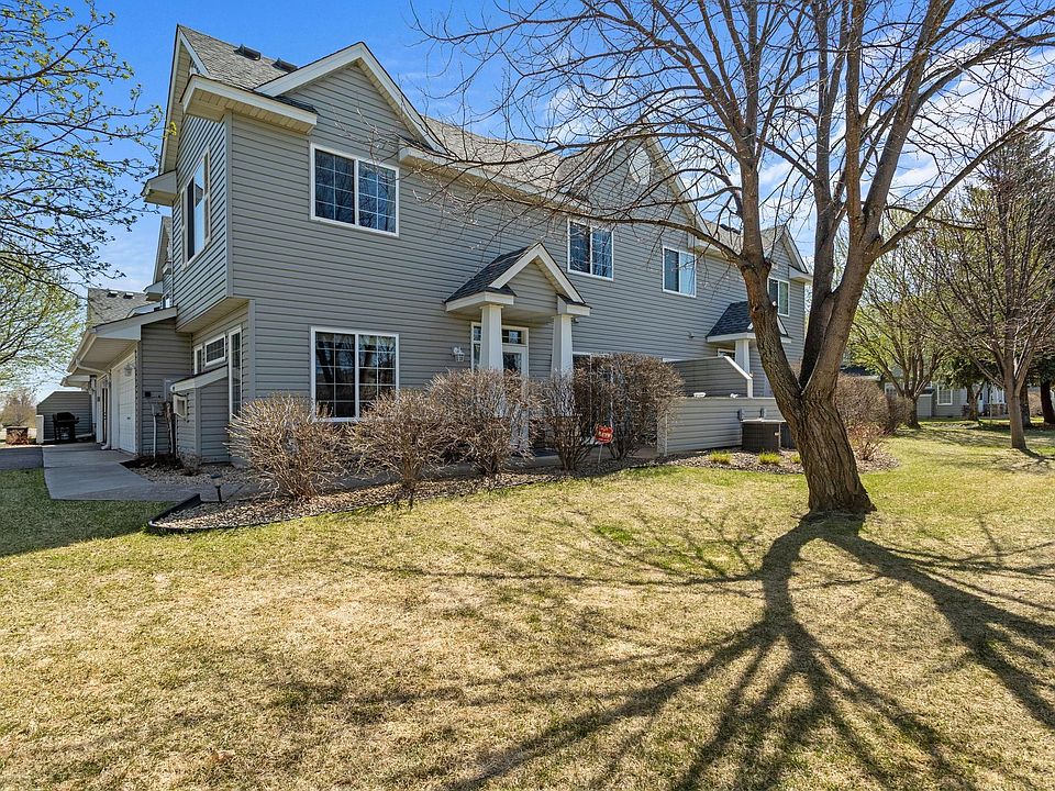 1st image of 11011 Douglas Ln N
