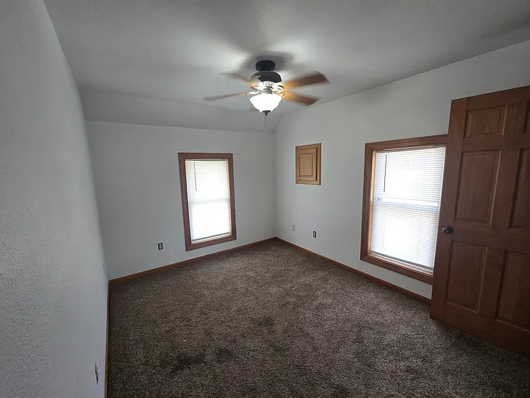 28910 Durand Ave #B — Photo 9