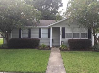 3104 Palmetto St, Chalmette, LA 70043