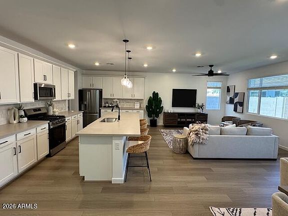 4th image of 2442 W ROWEL Road