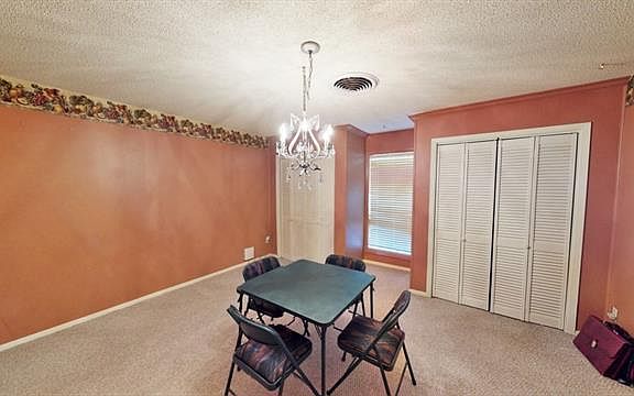 5th image of 300 Greenway St
