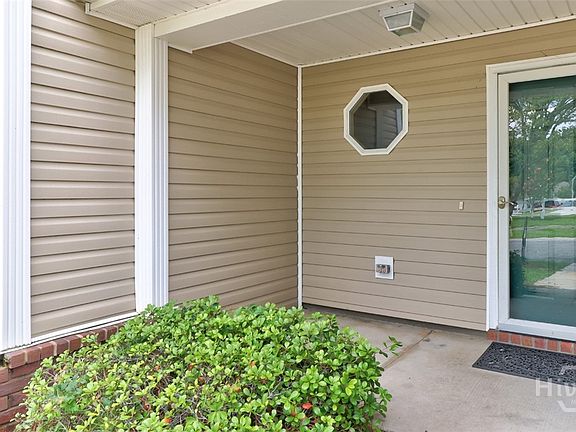 2nd image of 1014 Towne Park Drive