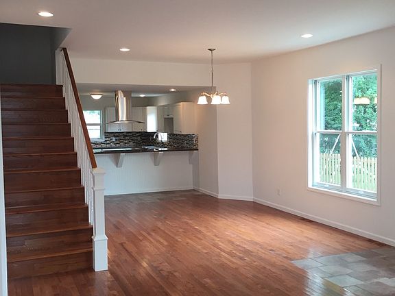 View from LR to Kit.