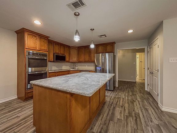 4th image of 309 Gumwood Ln