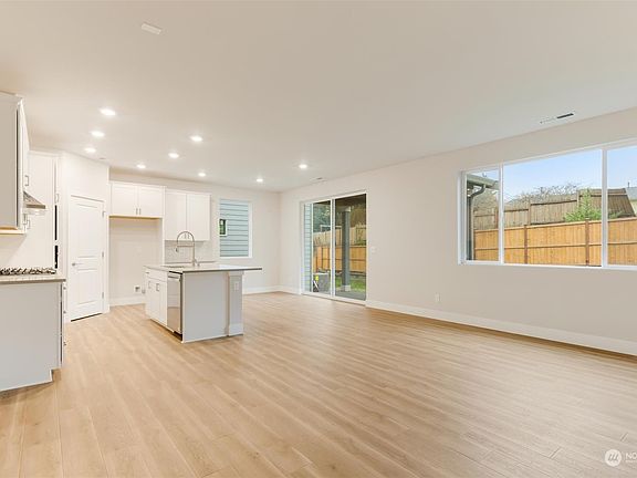 3rd image of 5421 Century Place NE Lot 9