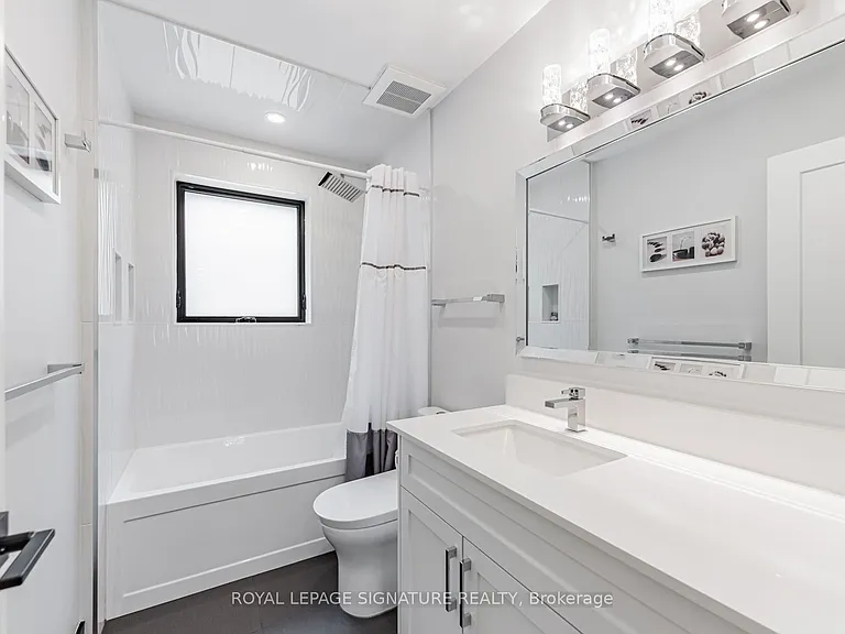 16 Boem Ave — Photo 24