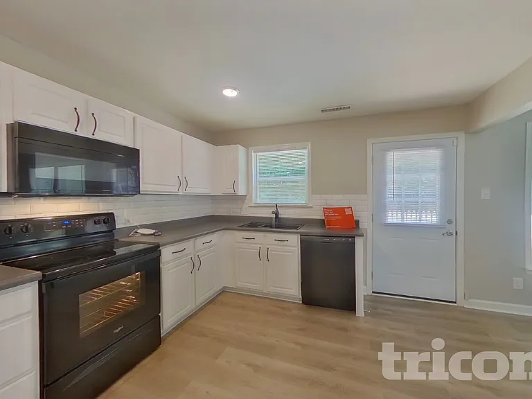 1117 Swearngan Ridge Ct — Photo 5