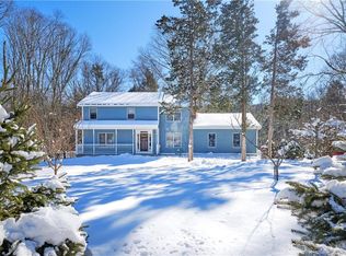 27 Cedar Meadow Rd, Moodus, CT 06469
