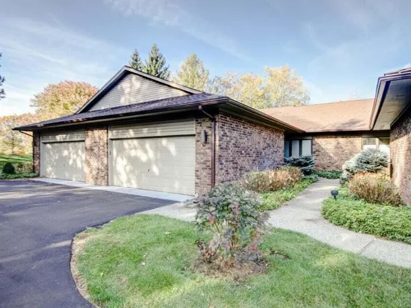 3229 Lake Dr SE #2, Grand Rapids, MI 49506