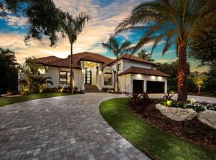 541 Harbor Point Rd, Longboat Key, FL 34228