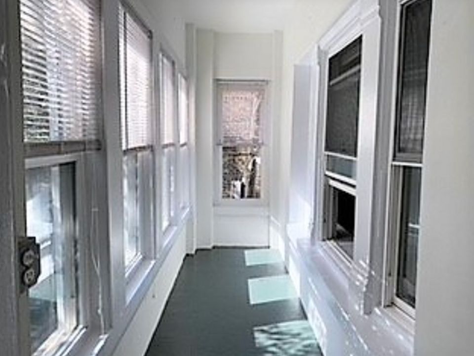1st image of 5011 N Glenwood Ave #3