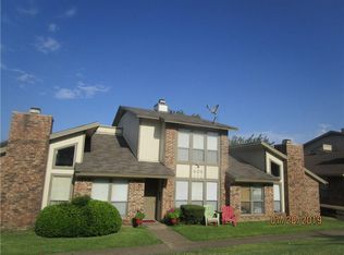 606 Lillard Rd, Arlington, TX 76012