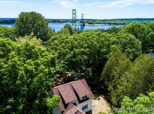 18 Silver Mine Rd, Sargentville, ME 04673