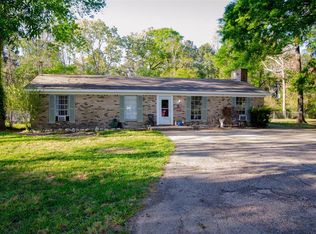 23435 E Community Dr, New Caney, TX 77357