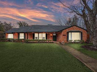 10406 Royal Club Ln, Dallas, TX 75229