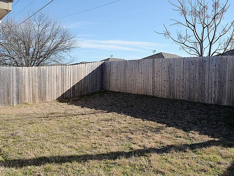 3706 Littleleaf Dr #B — Photo 28
