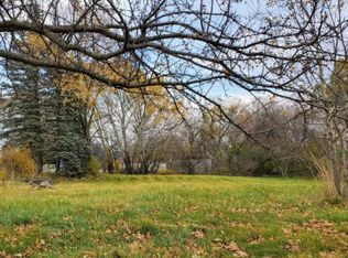 3267 S Center Rd, Burton, MI 48519