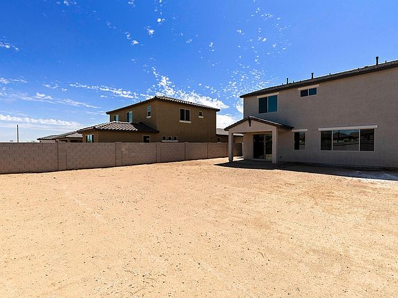 5th image of 17236 W Dahlia Dr