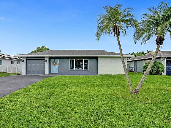 2nd image of 8107 NW 100 Terrace