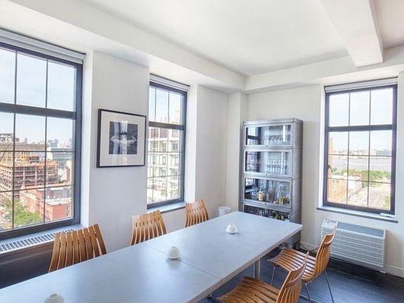 4th image of 465 W 23rd St APT 14C