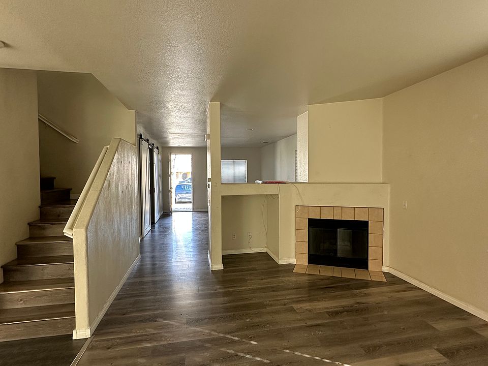 1st image of 14660 Equestrian Ct