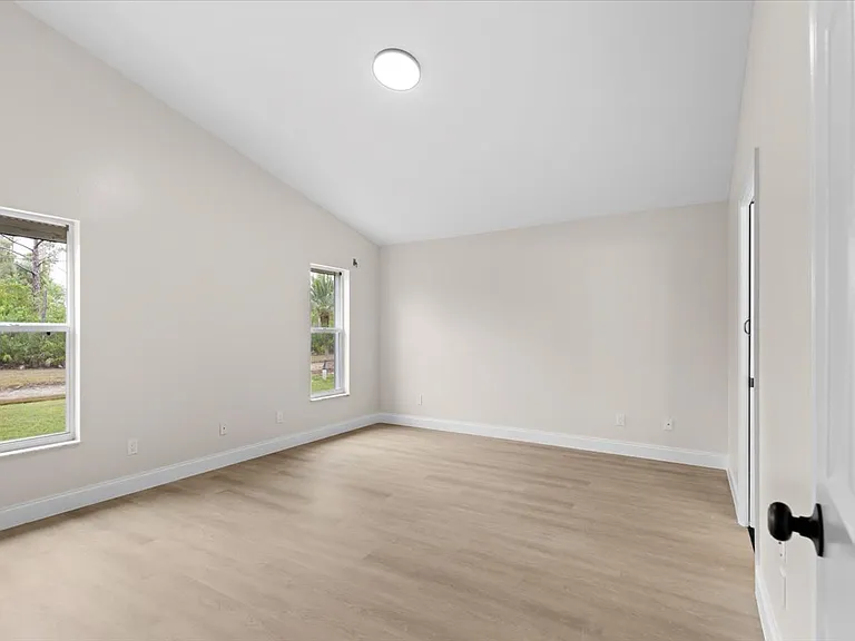 3358 Sabal Springs Blvd — Photo 3