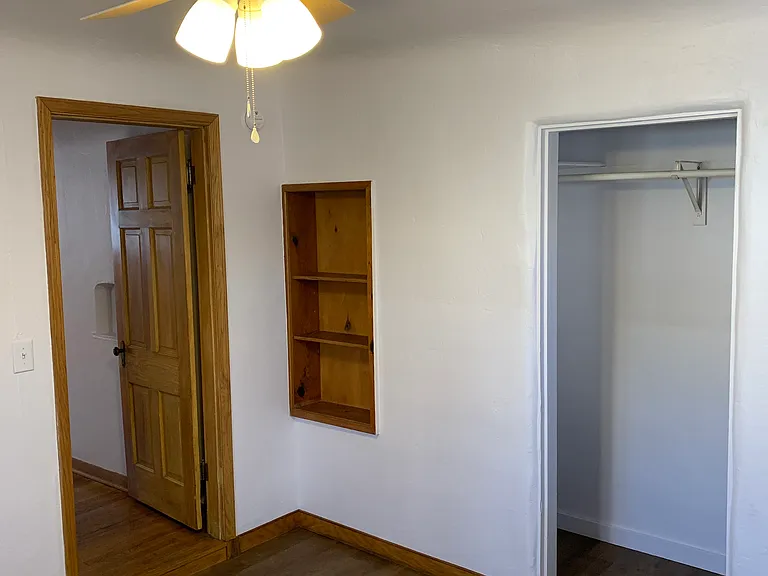 Spectacular 1 Bedroom Casita Near UNM - in Gorgeous, Private Compound — Photo 30
