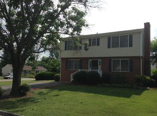 5908 Dairy Rd, Roanoke, VA 24019