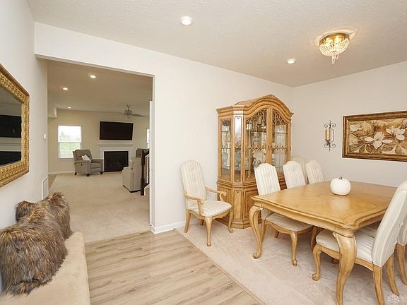 4th image of 5074 Sandhurst Ct