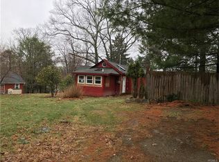 82 Cardoza Ave, Mohegan Lake, NY 10547