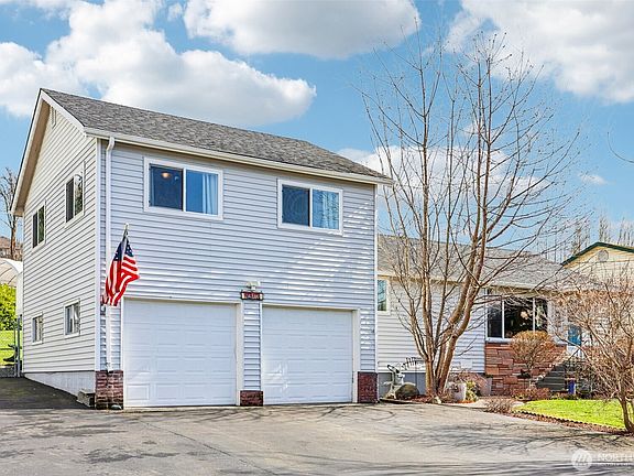 2nd image of 4913 W Sunnyside Boulevard