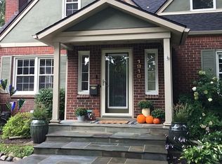 1916 Dorothea Rd, Berkley, MI 48072