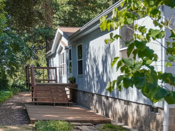 483 E Water St, Lafayette, OR 97127