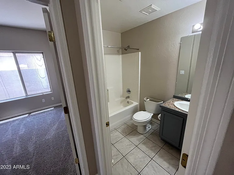 1321 N Palmsprings Dr — Photo 12