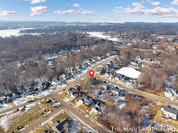 4th image of 16575 Spring Tree Dr